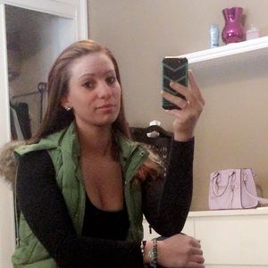 Meet your Posher, Angelique